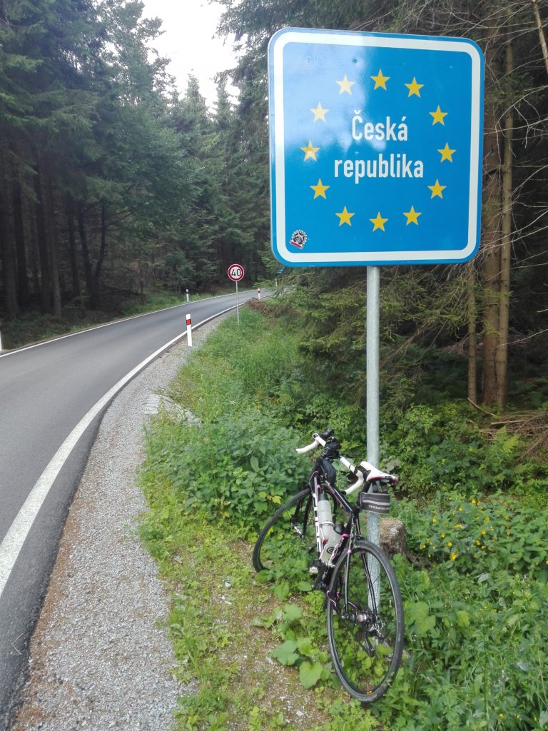 Erstmaliges Passieren einer Ländergrenze auf der Rennradreise nach Polen